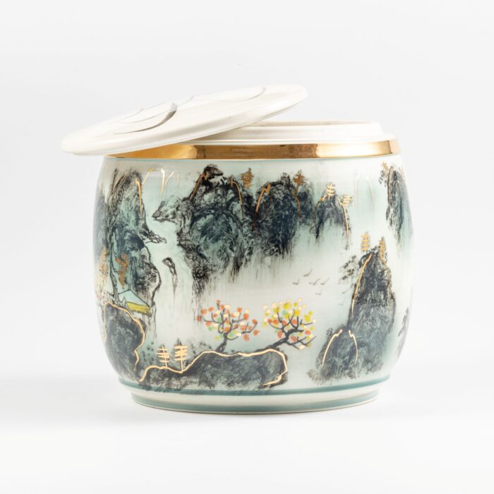 山水浮雕陶瓷骨灰罐 3